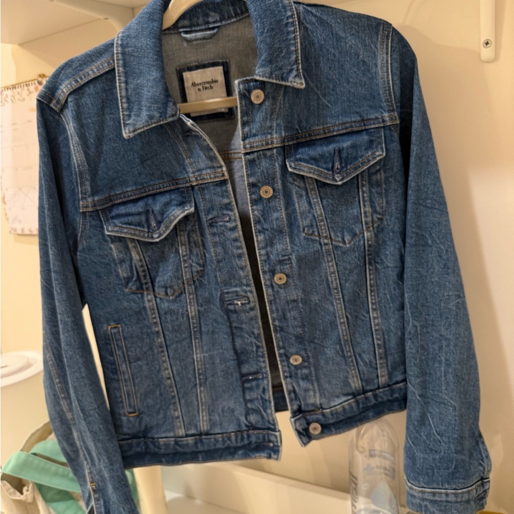 Abercrombie & Fitch Classic Blue Jean Jacket